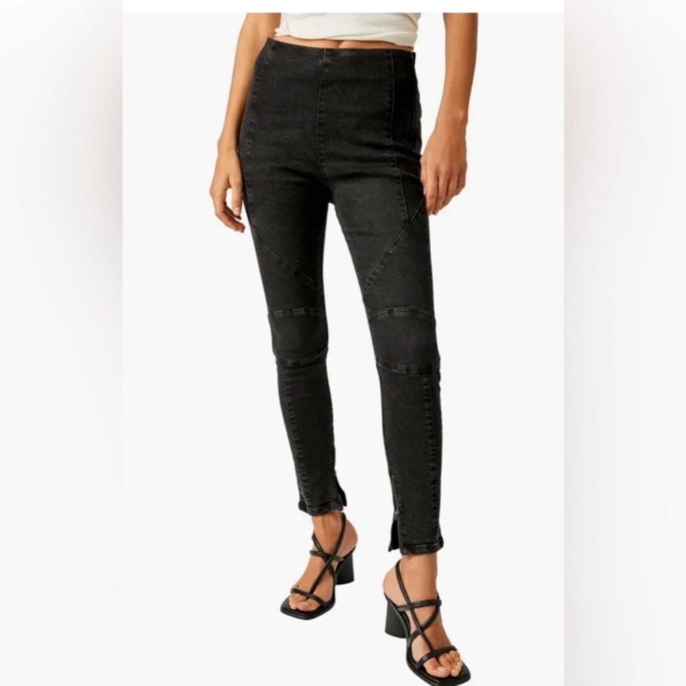 Free People Black Skinny Pants Sleek Fit Motto Jeans